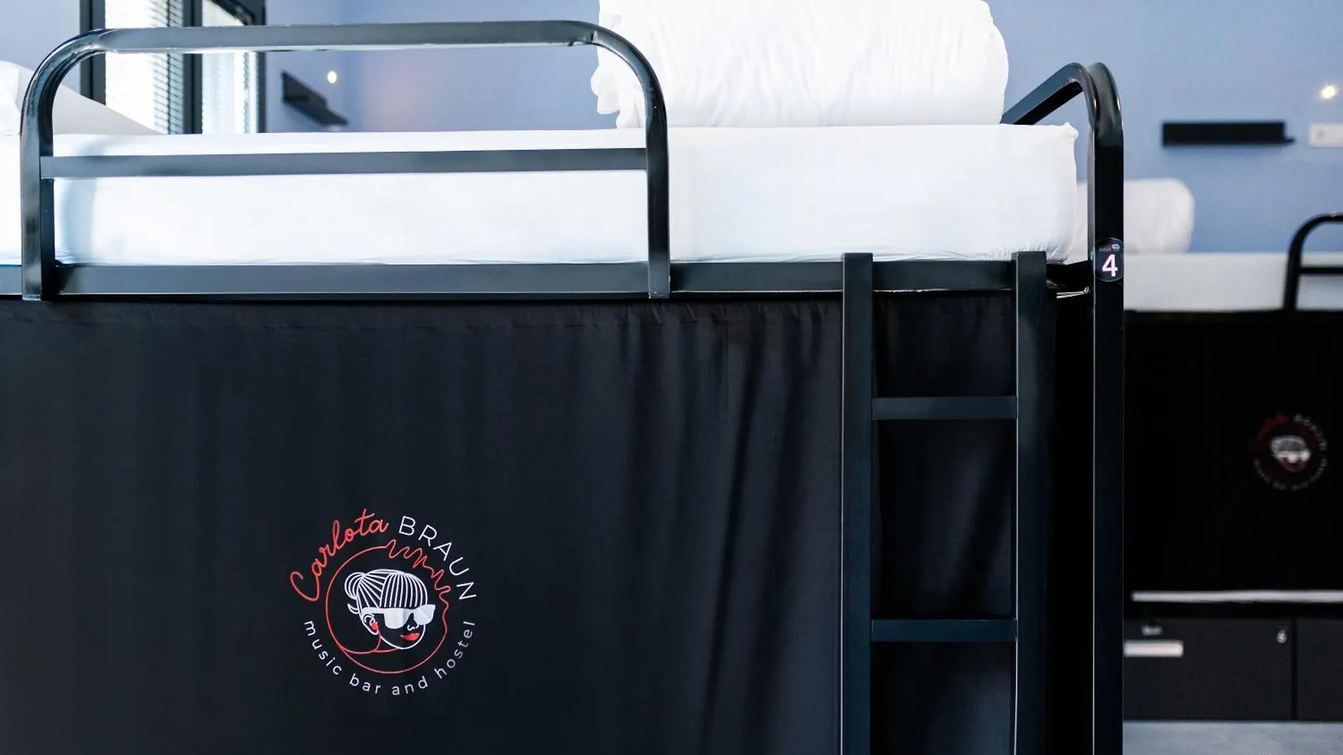Hostel Carlota Braun グラナダ スペイン