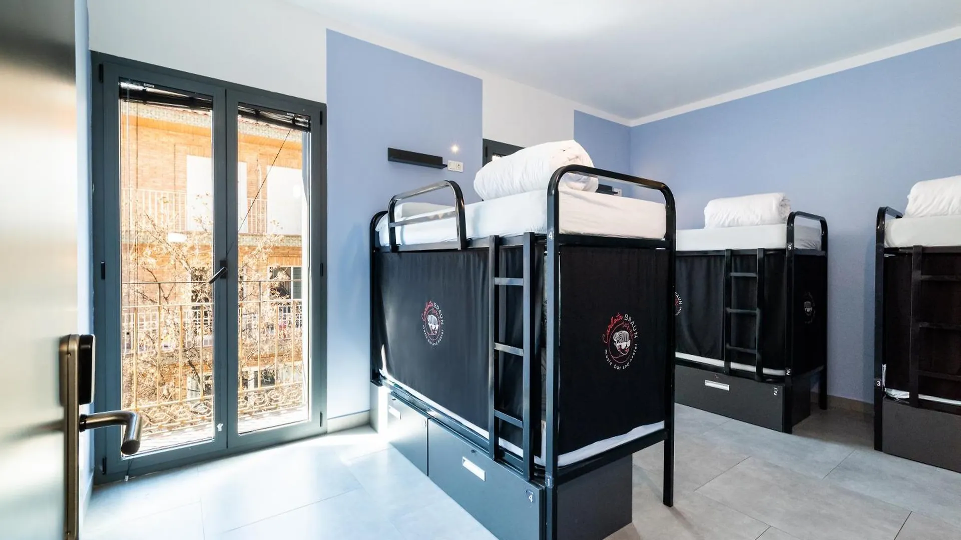 Hostel Carlota Braun グラナダ